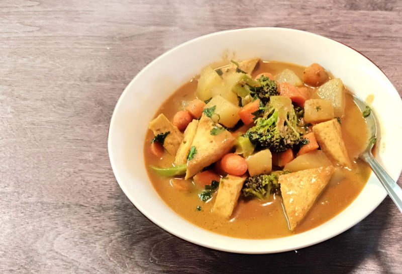 anil grover khao soi veggies tofu